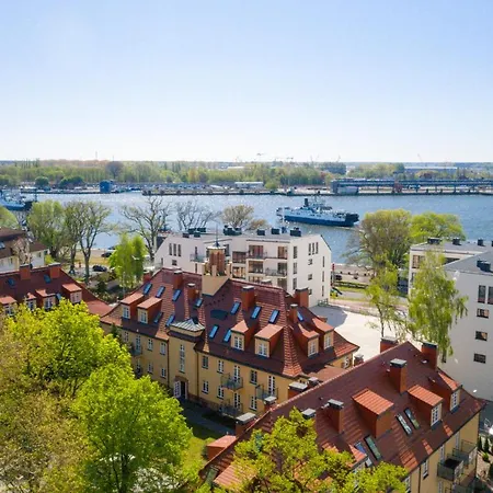 Hm-family-apartment By Eve