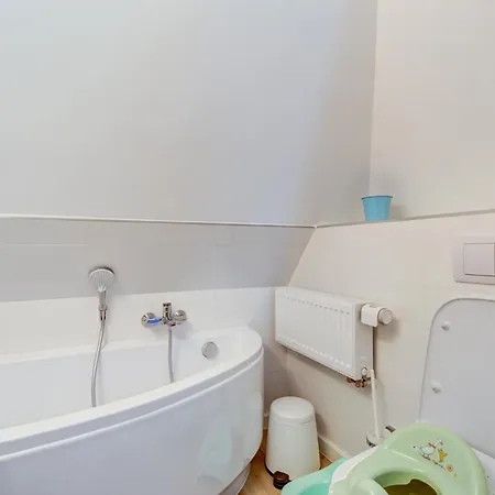 アパート Hm-family-apartment By Eve シフィノウイシチェ